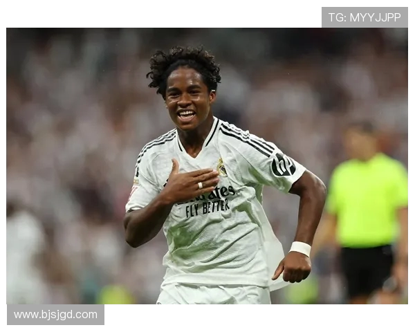 法甲里昂经典帽子戏法的回顾与球员表现