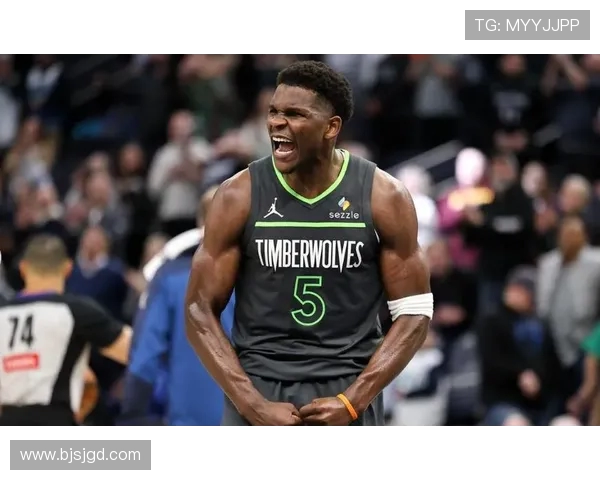 2020年NBA选秀大会森林狼用状元签选中安东尼爱德华兹